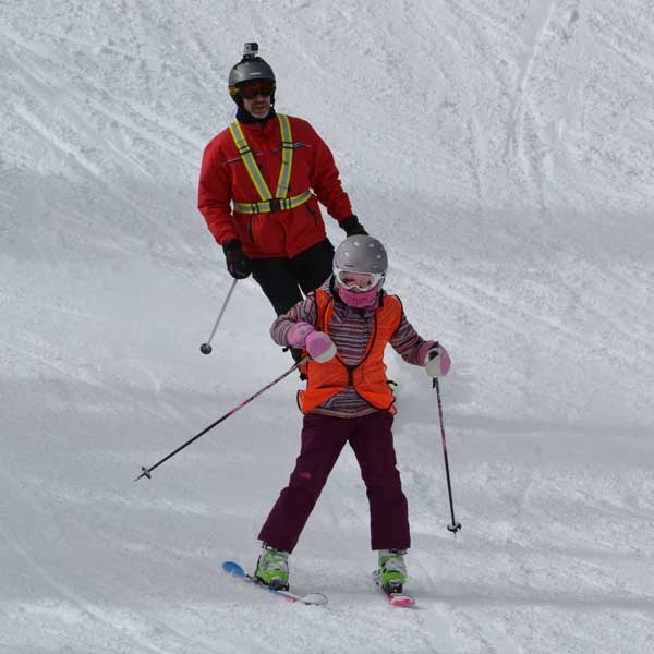 participate Blind Skiier